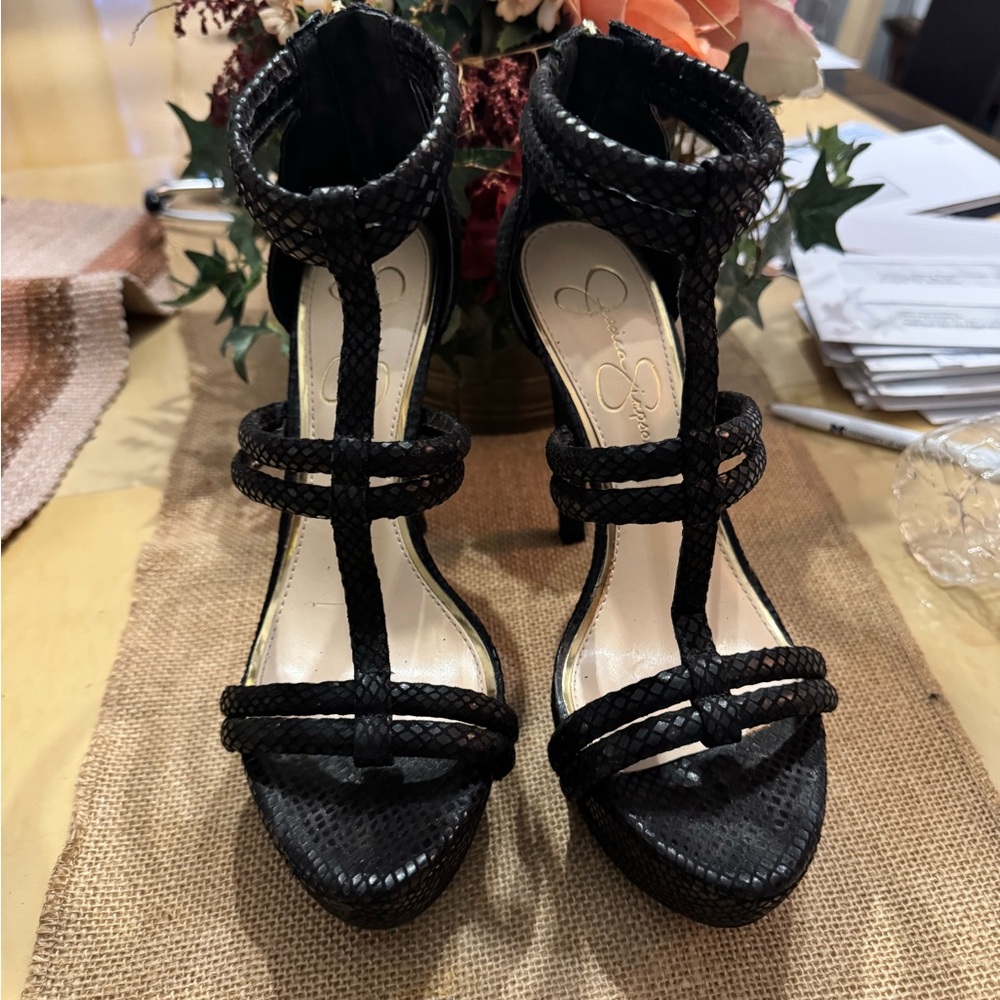 Jessica Simpson Black High Stiletto Heels - Picture 3 of 8